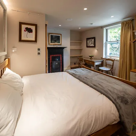 Chic Redland - Great Location - Free Wifi * Bristol