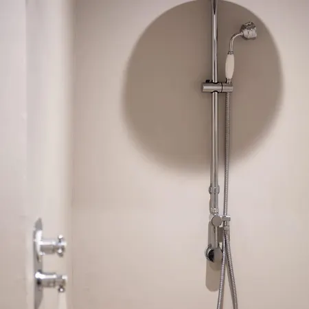 Chic Redland - Great Location - Free Wifi بيت ريفي بريستول